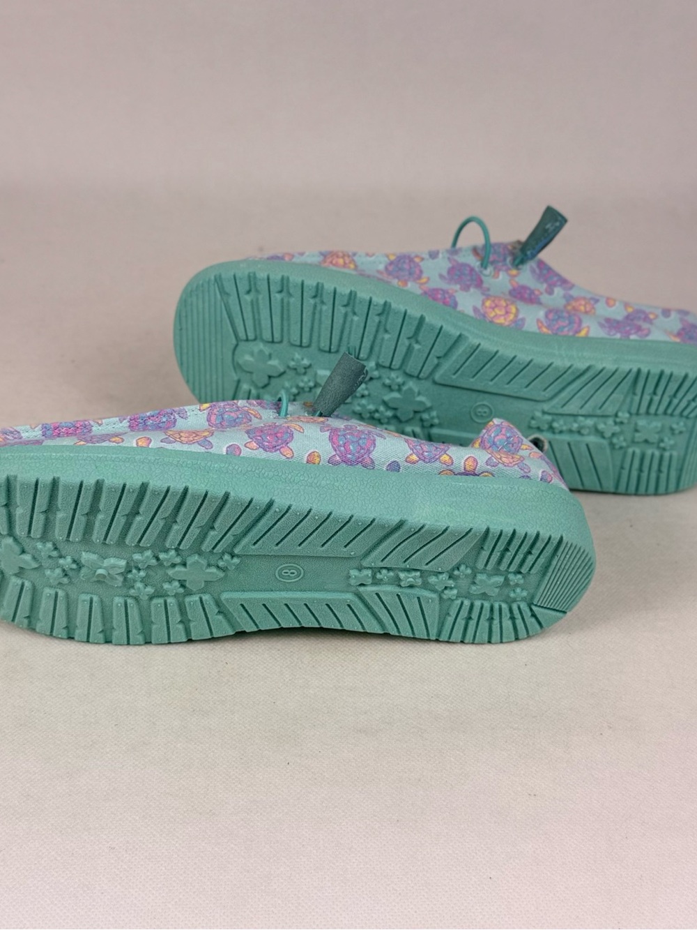 Simply Southern Sea Turtle Slip On Shoes Women’s Size 8 Aqua Teal NWT - Picture 7 of 11